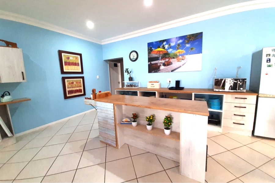 To Let 1 Bedroom Property for Rent in Country Club Western Cape